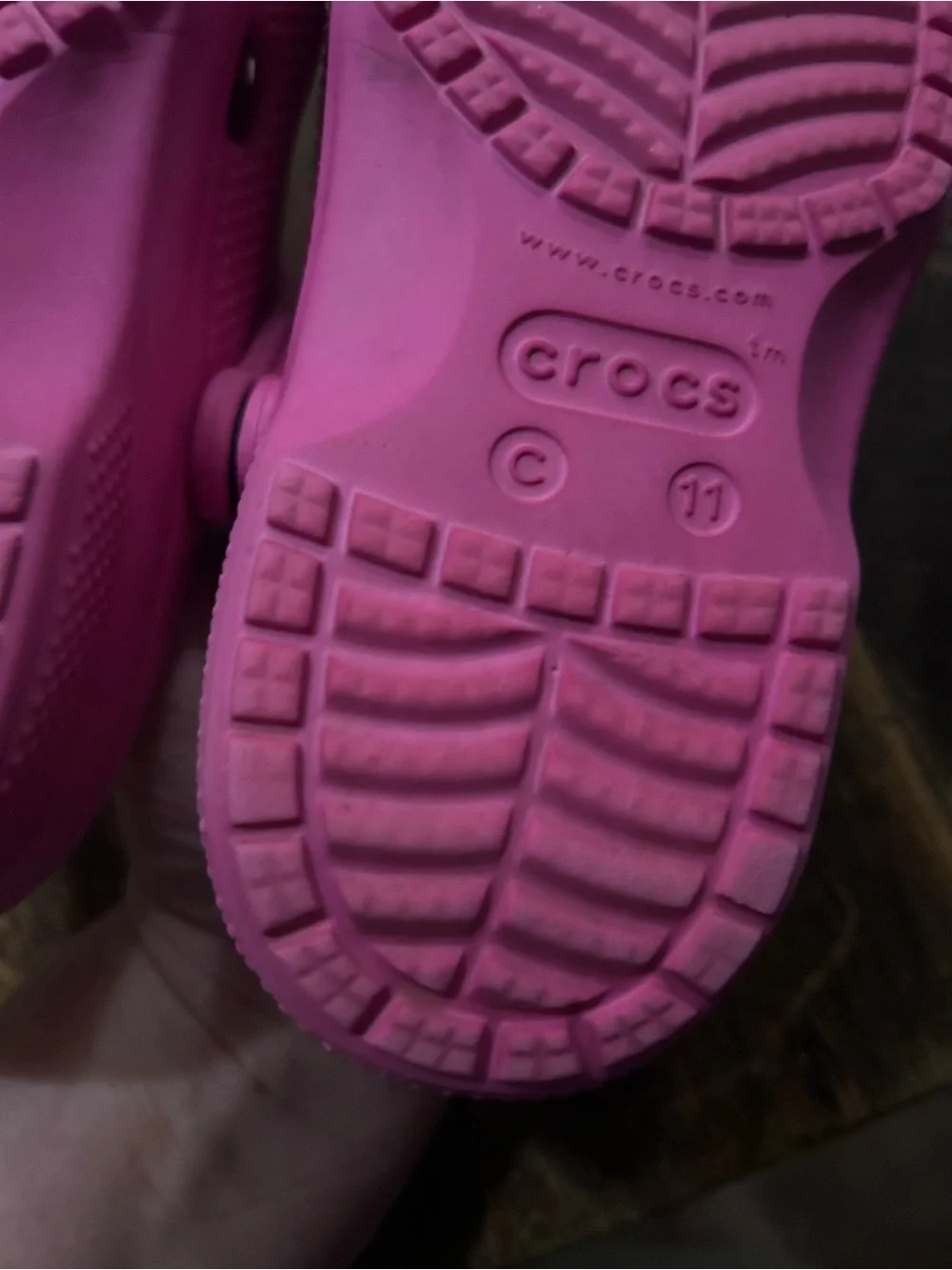 Crocs Size C10 Unisex Kids Magenta Baya Clogs